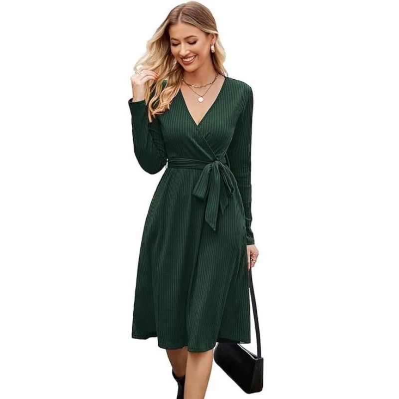 Women’s Fall Knit Midi Sweater Dress with Belt and Pockets