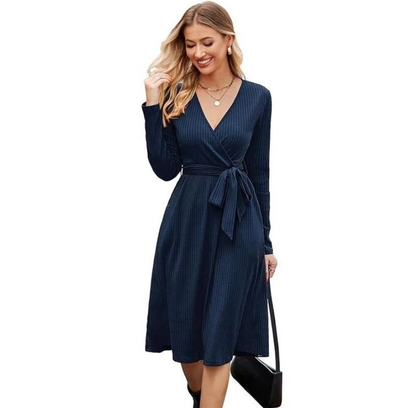 Women’s Fall Knit Midi Sweater Dress with Belt and Pockets