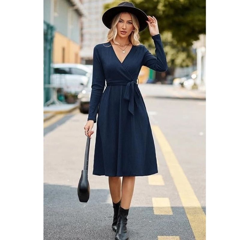 Women’s Fall Knit Midi Sweater Dress with Belt and Pockets