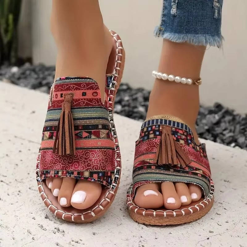 Comfortable Flat Sandals, Supportive Casual Sandals for Walking and Daily Comfort