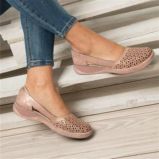 Womens Slip-On Flats with Expandable Toe Box and Cushioned Insole