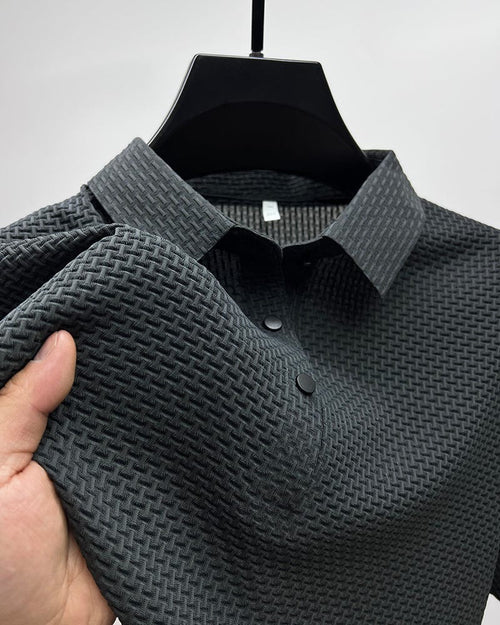 Breathable Mesh T-Shirt with Ventilation Panels and Contemporary Design