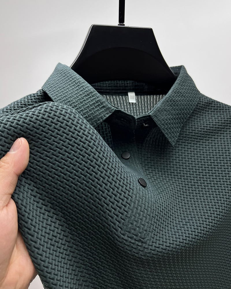 Breathable Mesh T-Shirt with Ventilation Panels and Contemporary Design
