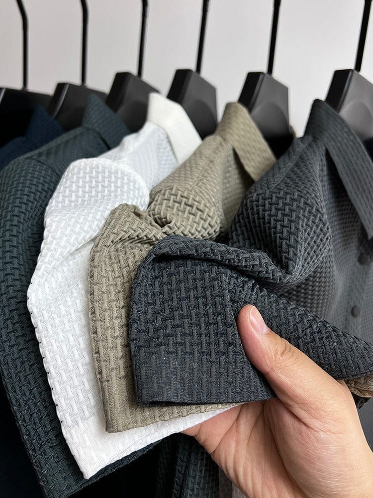 Breathable Mesh T-Shirt with Ventilation Panels and Contemporary Design
