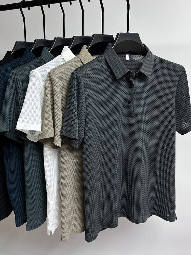 Breathable Mesh T-Shirt with Ventilation Panels and Contemporary Design