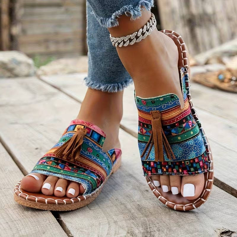 Comfortable Flat Sandals, Supportive Casual Sandals for Walking and Daily Comfort